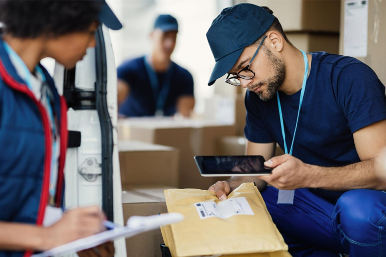 What is a Logistics Virtual Assistant? A Comprehensive Guide